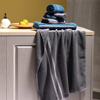 HKM-975507 Smart Sensor Cotton Bath Towel - 70cm x 140cm, 100% Cotton, Machine Washable, Ironable