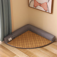 HKM-9792957 Cooling Pet Bed with Bamboo Fiber - Triangular Design for Dogs and Cats, Comfortable Summer Sleeping Mat
