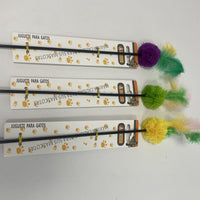 HKM-9793725 Colorful Feather Ball Cat Toy for Engaging Playtime Fun