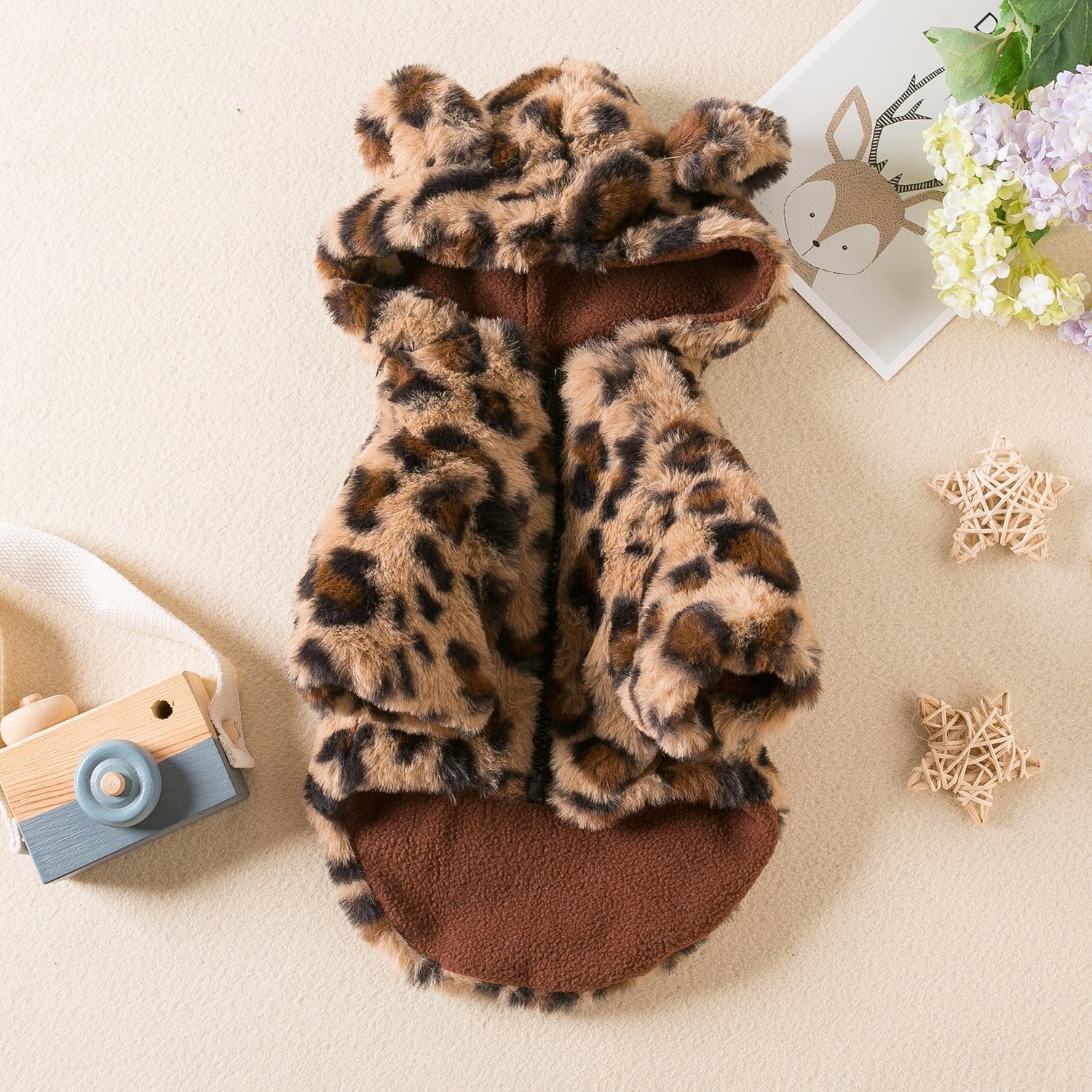 HKM-9851069 Leopard Print Dog Clothes for Autumn and Winter - Stylish Pet Apparel in Pink and Brown