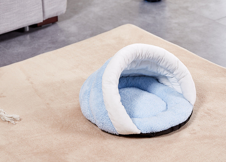 HKM-9852733 Warm and Cozy Washable Triangle Cat Sleeping Bag in Various Sizes and Colors