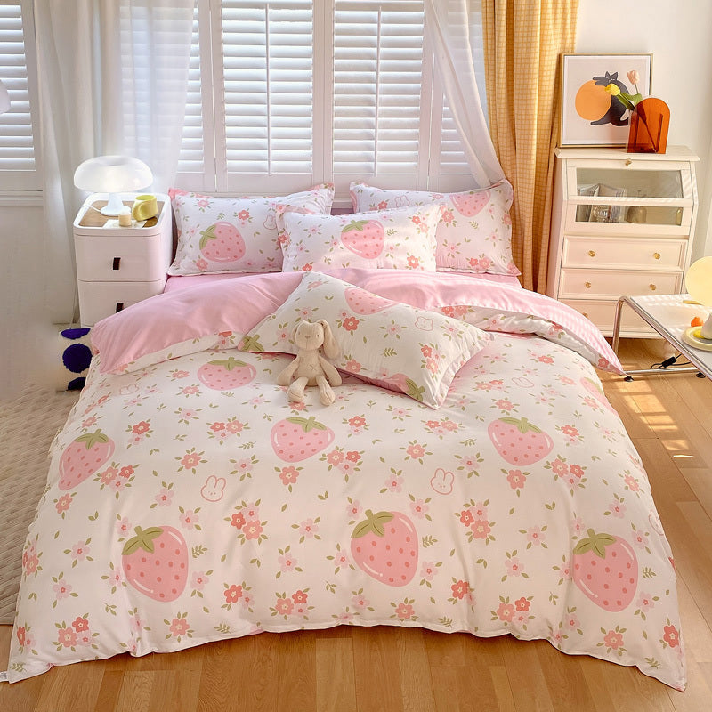 HKM-991059 Strawberry Print 3 Piece Microfiber Duvet Cover Set with Pillow Shams in Multiple Sizes