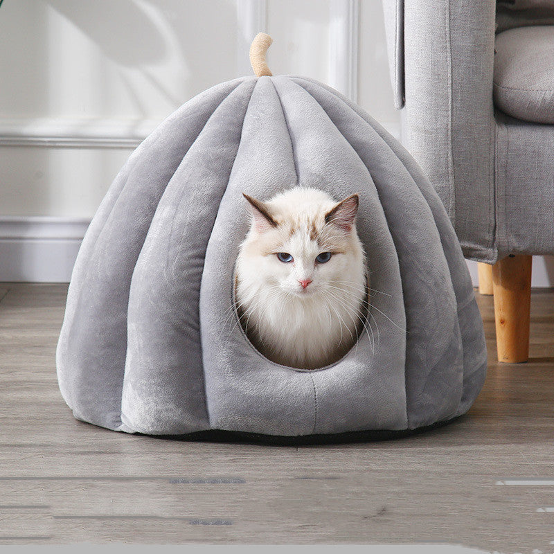 HKM-9922237 Cozy Winter Cuddle Cave for Cats and Small Dogs - Pumpkin Design, Machine Washable