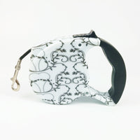 HKM-9945021 Multi-Color Automatic Retractable Pet Traction Belt - 5M Length, Multiple Designs Available