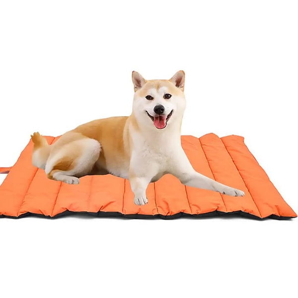 HKM-9958589 Waterproof Portable Folding Mat for Pets Made of Oxford Fabric ¨C Moisture-Proof for Camping and Outdoor Use
