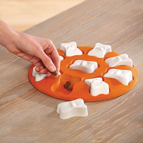 HKM-9963325 Educational Leak-Resistant Food Toy for Pets in Orange and White, Durable Plastic Design
