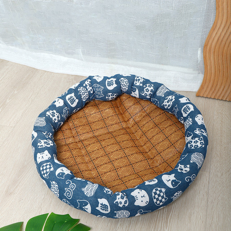 HKM-9972285 Fashionable Breathable Pet Kennel - Stylish Minimalist Design in White and Blue Cat Prints, Multiple Sizes Available