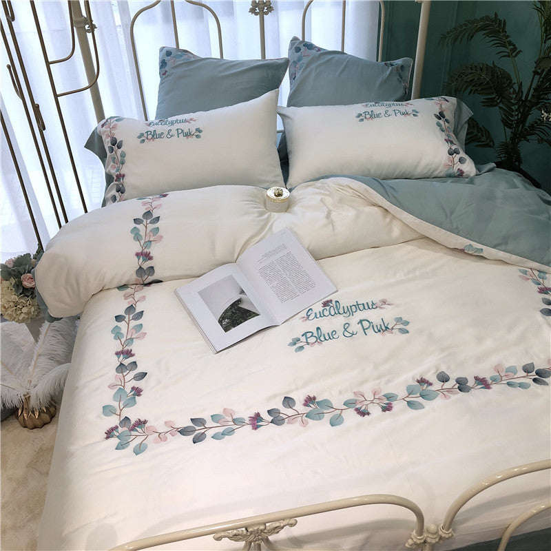 HKM-999571 Silky Soft Embroidered Quilt Bedding Set with Floral and Plant Patterns, Available in Multiple Sizes