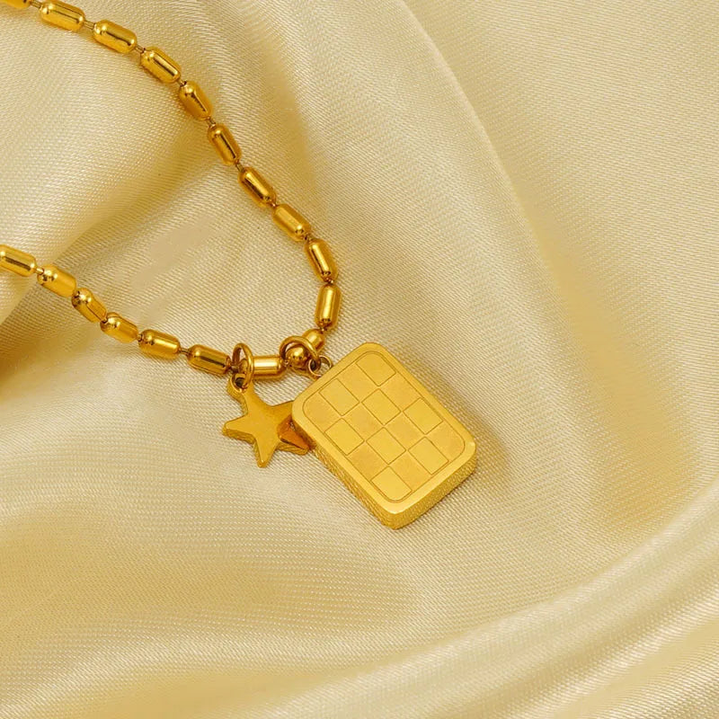 HKM-985683 Necklaces for Women Stainless Steel Heart Letter Moon Star Pendant Necklace Gold Shiny Fashion Jewelry Necklaces