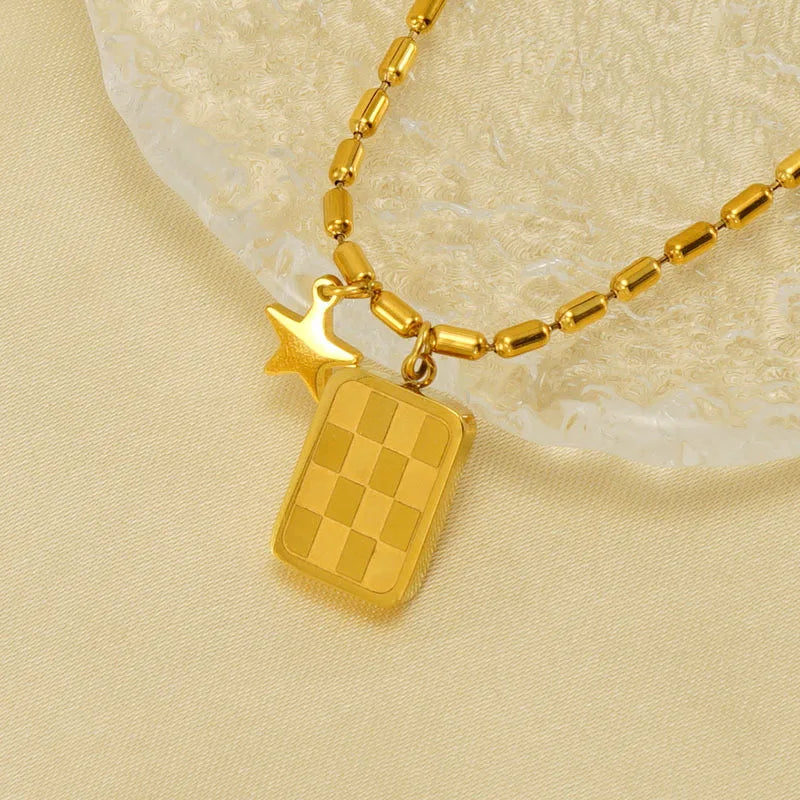 HKM-985683 Necklaces for Women Stainless Steel Heart Letter Moon Star Pendant Necklace Gold Shiny Fashion Jewelry Necklaces