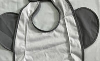 HKM-818387 Wholesale Food Grade Silicone Eating Bibs Baby Feeding Bibs