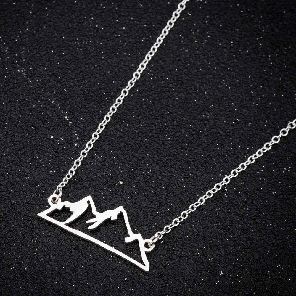 HKM-002643 Fashion 18k Gold Plated Chain Statement Necklace Waterproof Stainless Steel Hill Mountain Pendant Necklace for Women Gift