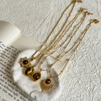 HKM-773267 New Luxury Women's Tiger Eye Pendant Necklace Titanium Steel Woolen Chain Autumn Winter Niche Accessories