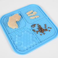 HKM-504339 Silicone Pet Licking Mat for Slow Feeding, Reduces Anxiety, Dishwasher and Freezer Safe