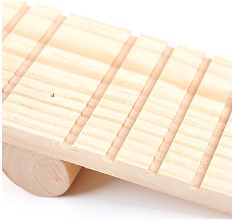 HKM-188691 Natural Wooden Hamster Seesaw for Stress Relief and Exercise