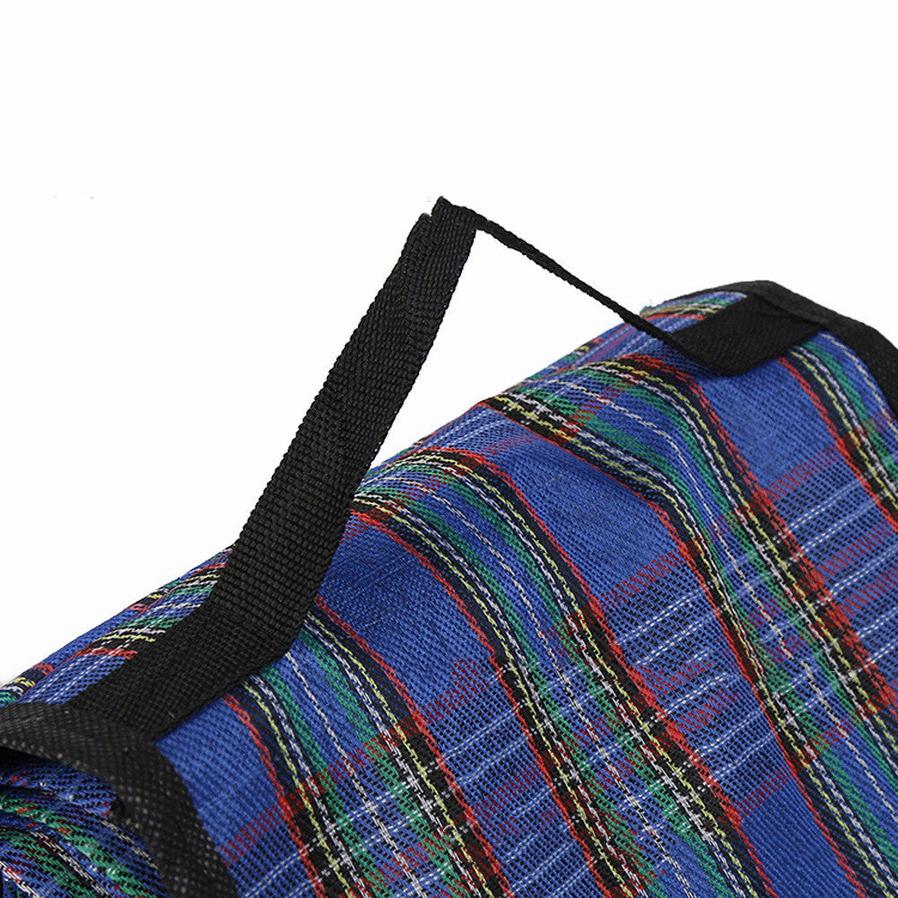 HKM-615827 Waterproof Foldable Oxford Picnic Mat for Outdoor Use and Beach Activities