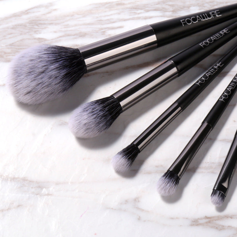 HKM-822675 Set of 6 Quick-Drying Makeup Brushes with Soft Man-Made Fibers and Aluminum Handles