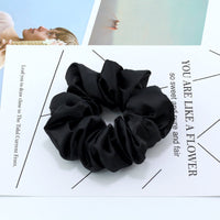 HKM-525971 Satin Cloth Circle Headdress in Bright Colors for Fashion Styling