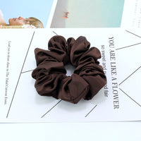 HKM-525971 Satin Cloth Circle Headdress in Bright Colors for Fashion Styling