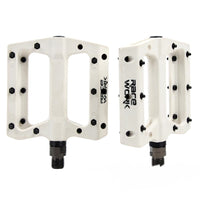 HKM-950419 Ultralight Nylon Mountain Bike Pedals with Wide Anti-Skid Design