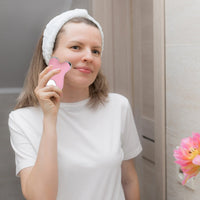 HKM-728019 Rechargeable Micro-current Facial Massager with Adjustable Gears for Skin Tightening and Wrinkle Reduction