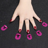 HKM-836435 Nail Polish Application Clip in Red - 14.8CM x 8.5CM, Protective Tool for Easy Nail Painting
