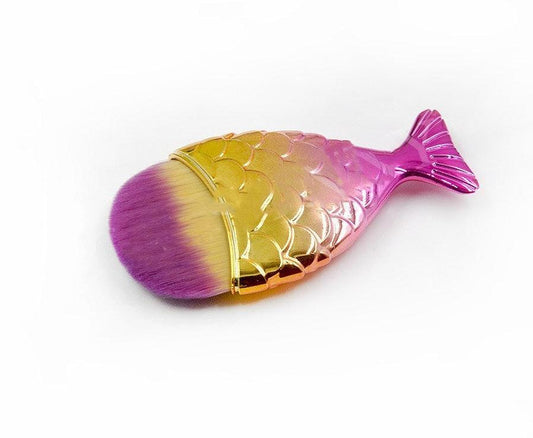 KTX-597587 Fishtail Makeup Brush with Short Plastic Handle and Soft Artificial Fiber Bristles