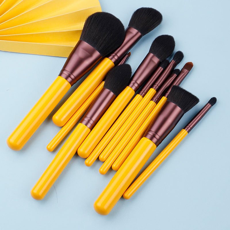 HKM-724371 Long Handled Makeup Brush with Man-Made Fiber Bristles