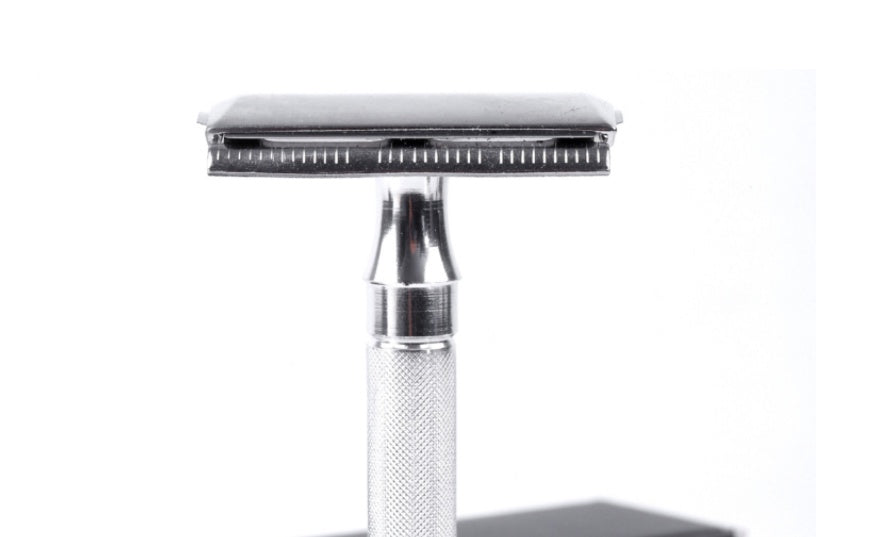 HKM-645011 Vintage Manual Safety Shaver Set with Brush – Aluminum and Zinc Alloy Design