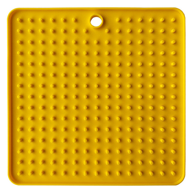 HKM-156563 Silicone Dog Licking Pad - Pet Slow Food Plate, 18.5 x 18.5 cm