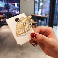 HKM-574547 Vintage Alloy Hollow Leaf Duckbill Clip for Women