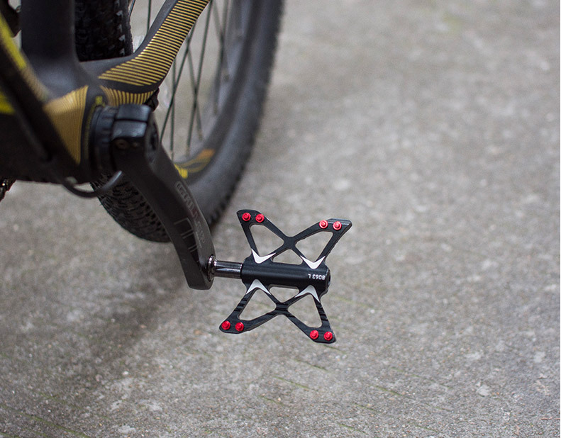 HKM-578771 High-Performance Bicycle Pedal for Enhanced Cycling Efficiency