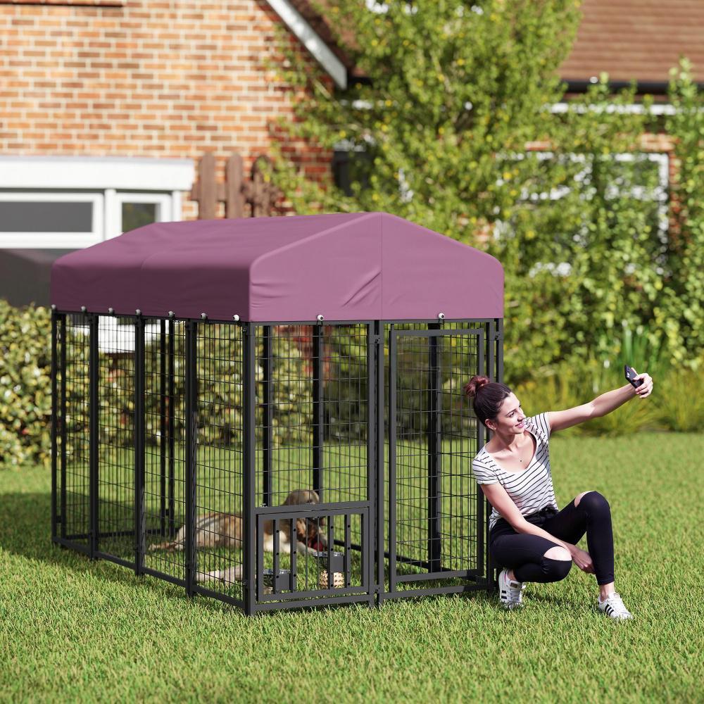 HKM-367315 Welded Wire Outdoor Dog Kennel with Adjustable Feeding Bowls and Waterproof Cover, 7.9 x 4 x 6 ft