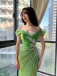 HKM-879635 Elegant Green Evening Gown for Ladies - Style EZ25221