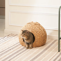 HKM-464467 Natural Water Hyacinth Woven Circular Cat Bed with Handle - 18"x18"x18" - Eco-Friendly Design