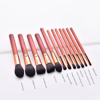 HKM-739027 12-Piece Red Makeup Brush Set with Wooden Handles and Nylon Bristles