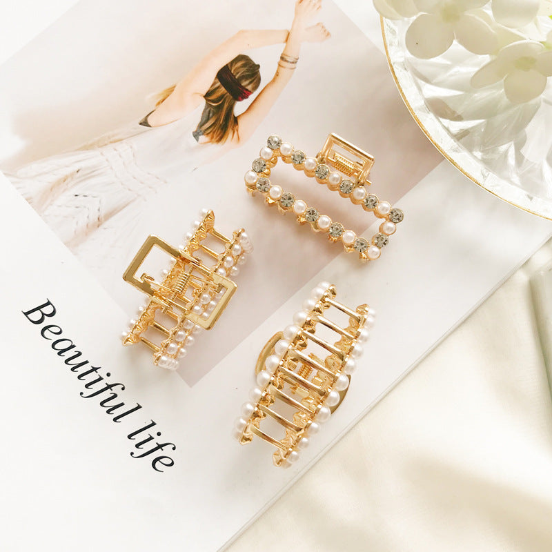 HKM-197139 Alloy Claw Clip in Peach Heart Pearl and Fan Shape for Women