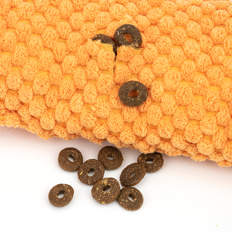 HKM-921107 Snuffle Mat for Dogs - Interactive Plush Toy for Treat Dispensing and Enrichment Training - Ideal for All Dog Sizes