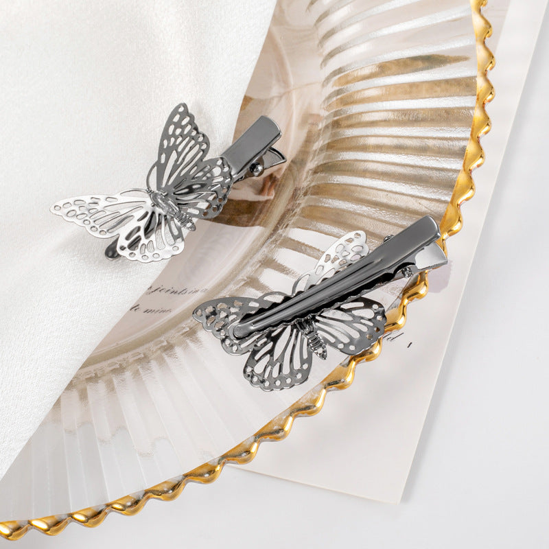 HKM-833235 Three-Dimensional Butterfly Bow Hairpin in 18K Electroplated Metal