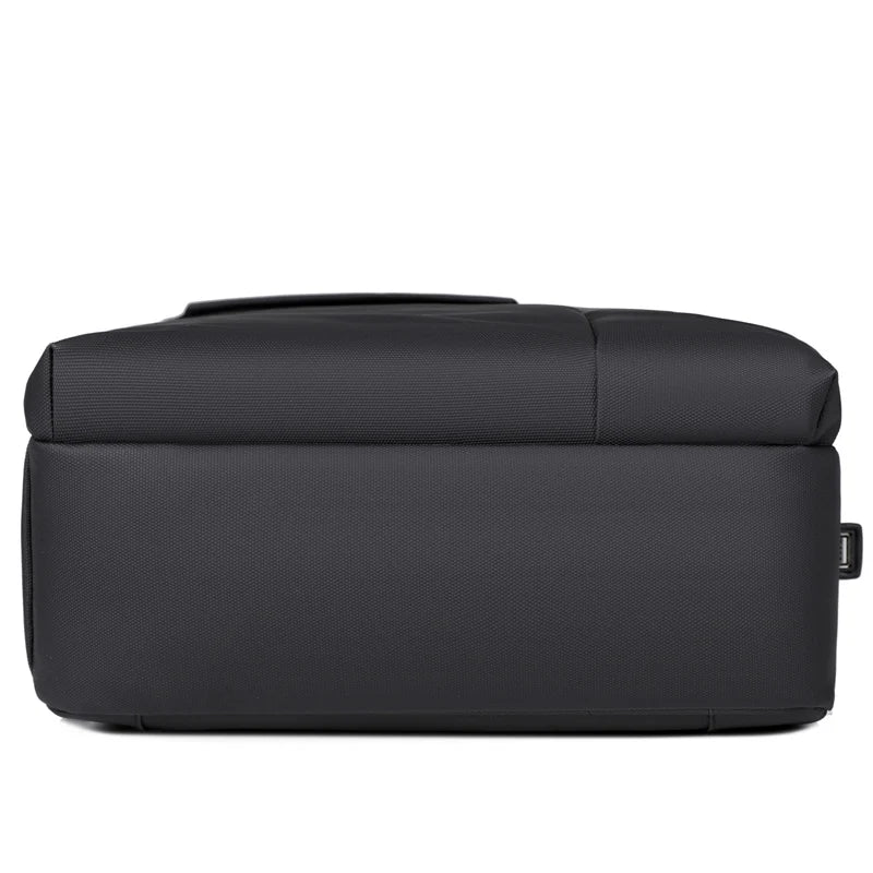 KTX-682387 Multifunctional Waterproof USB Charging Laptop Backpack with Custom Logo Design