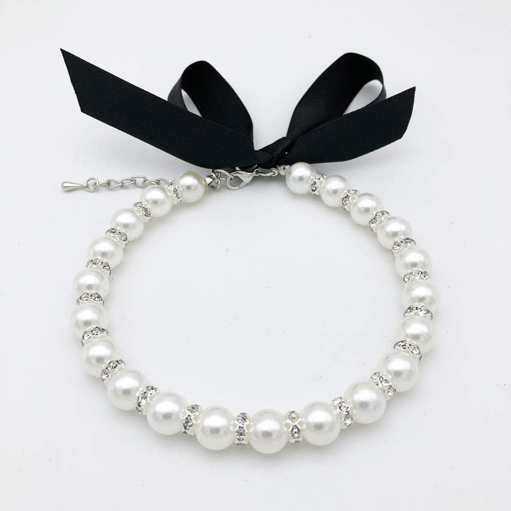HKM-880787 Elegant Pearl and Rhinestone Dog Necklace ¨C Adjustable Bling Accessory for Small Dogs and Cats