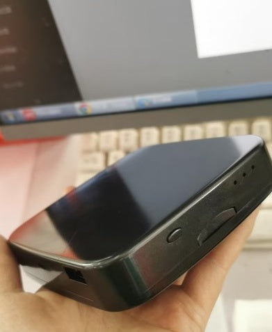 HKM-466515 4x Magnification Makeup Mirror with Adjustable Brightness and Three Lighting Modes