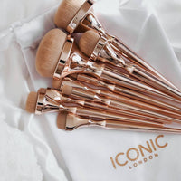 HKM-770643 Golden Makeup Brush Set - 9 Nylon Brushes with Long Plastic Handles, 17.5CM Total Length