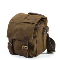 HKM-974803 Waterproof Retro Crossbody Bag for Micro SLR Photography - Ideal for Men and Women