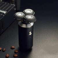 HKM-050579 Rechargeable Lithium Shaver with 3 Rotating Blades and Waterproof Design