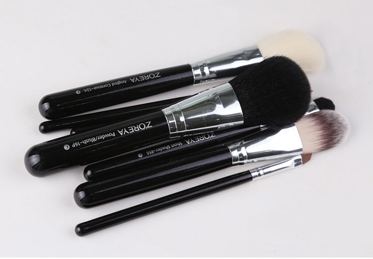 HKM-737875 7-Piece Makeup Brush Set with Wood Handles and Synthetic Hair for All Skin Types
