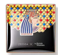 HKM-027027 16-Color Eyeshadow Palette with Gaia Anderson, Scarab, Peerless, and Charm Shades