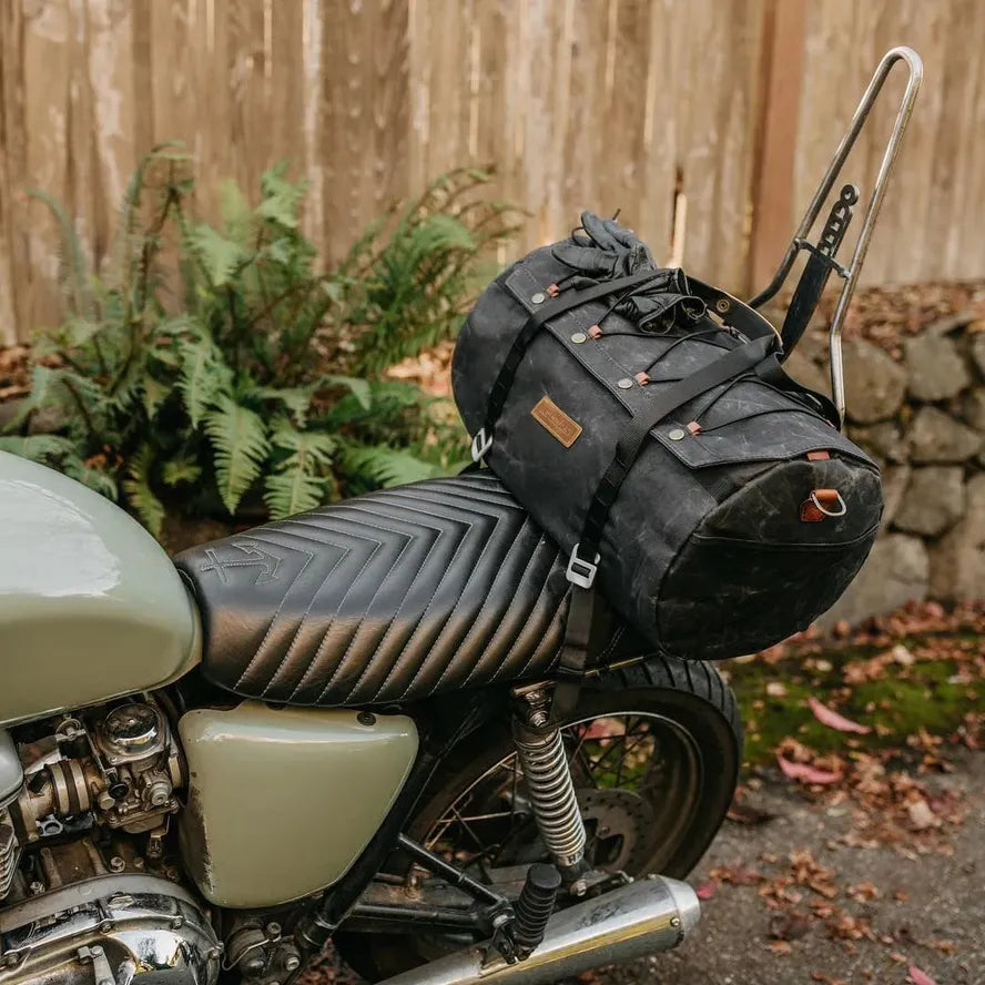 KTX-122835 Waterproof Canvas Motorcycle Rear Bag with Zipper Closure and Multiple Pockets - 28L Capacity