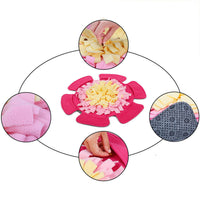 HKM-697811 Flower-Shaped Sniff Toy Dog Yoga Mat - Soft Polar Fleece, 48x48CM