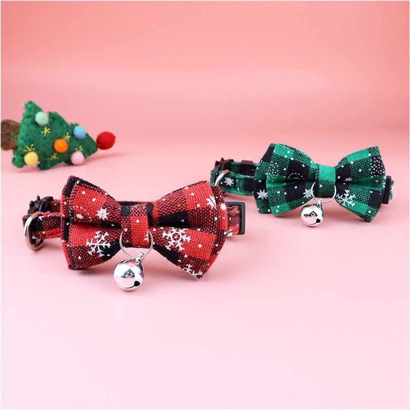 HKM-750547 Christmas Cat Bow Detachable Tartan Collar - Handmade Soft and Flexible Design for All Seasons
